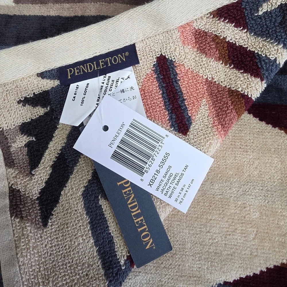 Pendleton White Sands Jacquard Bath Towel Unisex 30x58 Tan Southwest Cotton
